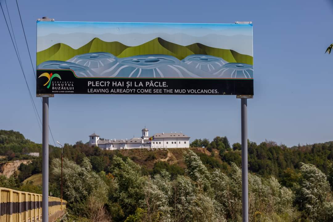 Galerie foto Consiliul Județean a început semnalizarea teritoriului Geoparcului Ținutul Buzăului