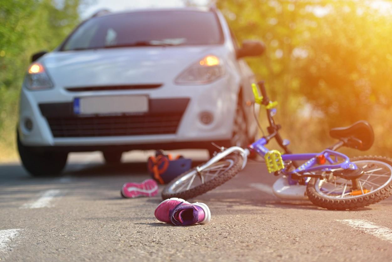 Copil de 5 ani accidentat pe Aleea Afinelor