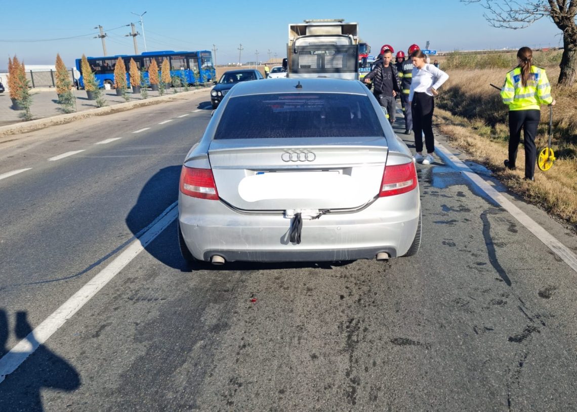Accident cu 4 mașini pe DN1B, intersecție cu Dj205A Lipia