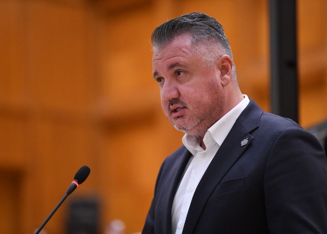 Romeo Lungu, mesaj dur către Finanțe: e‑Factura îi pune pe oameni la zid