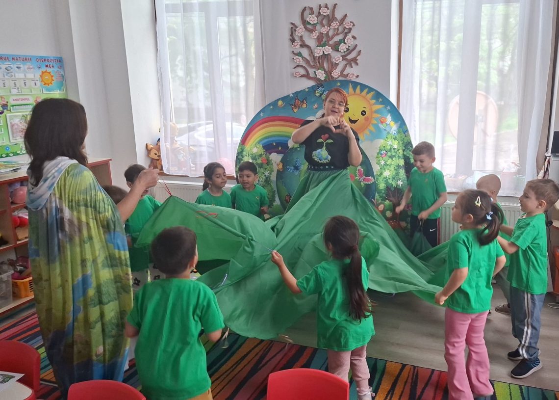 Micii „Eroi ai Planetei” de la Grădinița cu Program Normal Piticot: Viitorul este în mâinile noastre!