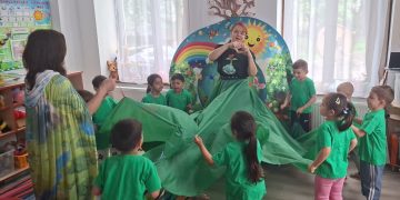 Micii „Eroi ai Planetei” de la Grădinița cu Program Normal Piticot: Viitorul este în mâinile noastre!