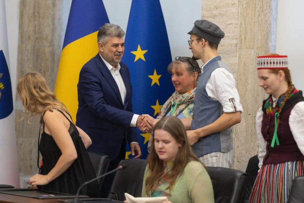 A început Festivalul Internațional de Folclor „Plaiurile Mioriței” la Buzău
